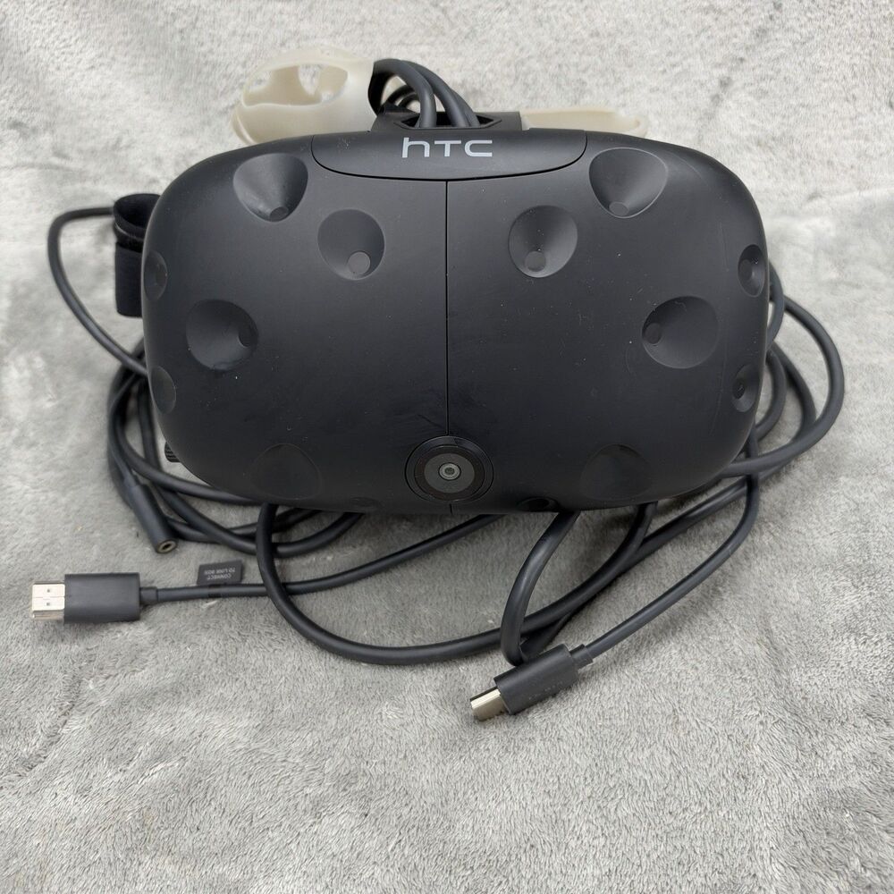 HTC Vive VR Virtual Reality Headset With Cable (No Controllers) OPJT100 - Tested